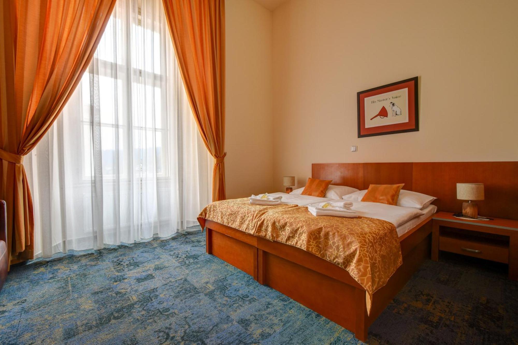 Zámek Křtiny Hotel Kültér fotó