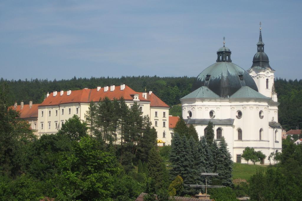 Zámek Křtiny Hotel Kültér fotó